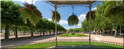 Agen (47- Lot-et-Garonne) - Promenade du Gravier (2008)