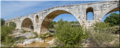 Bonnieux (84-Vaucluse) - Le pont Julien (2025)